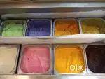 ICE CREAM COUNTER