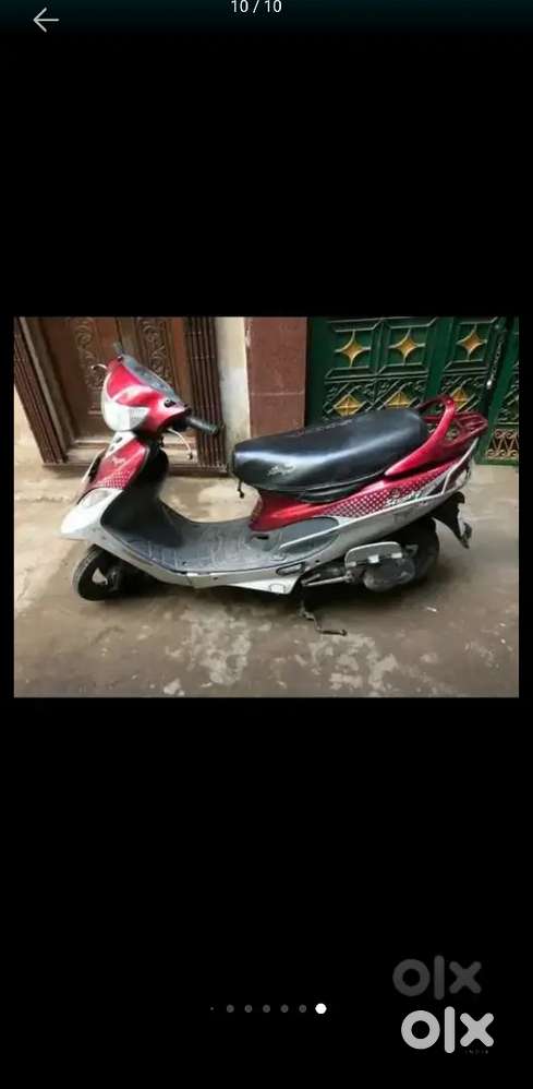 Selling scooty