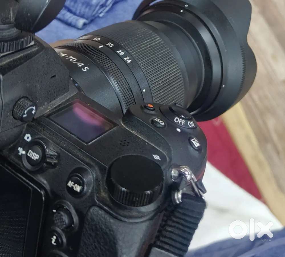 Nicon z6 Mark2  24-70 lence ke sath