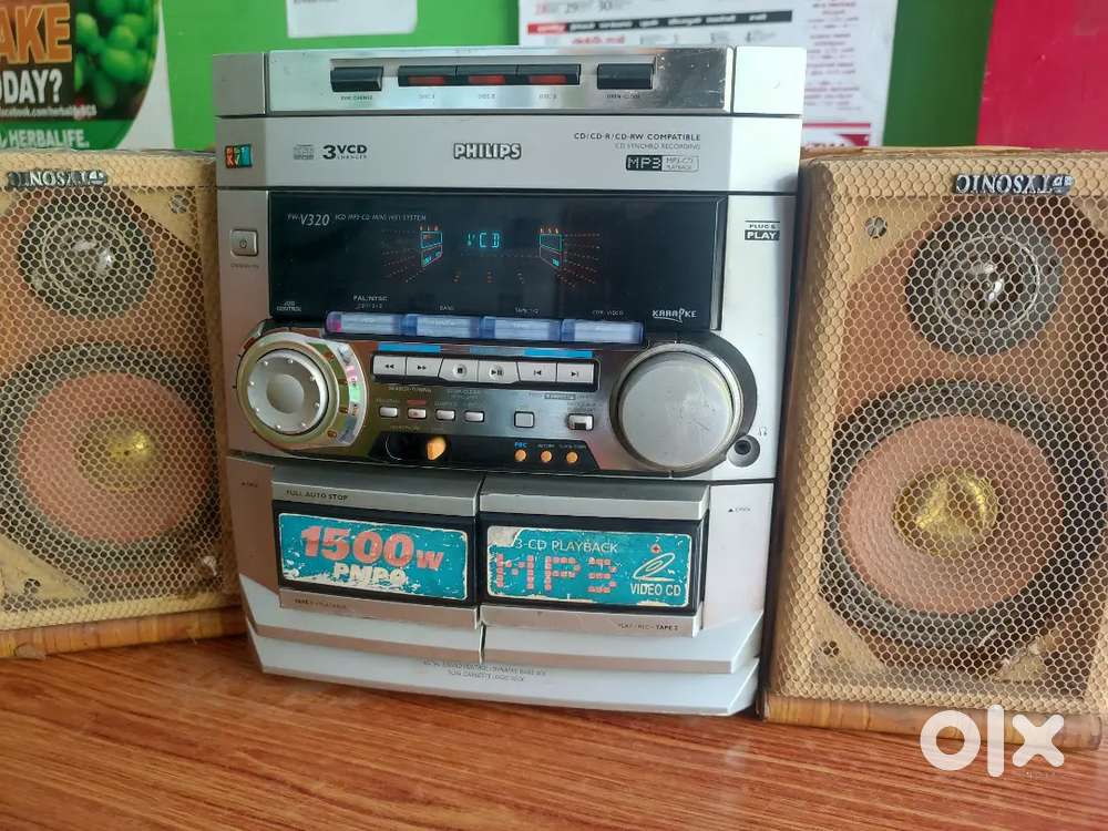 Philips audio system 1500 with speaker