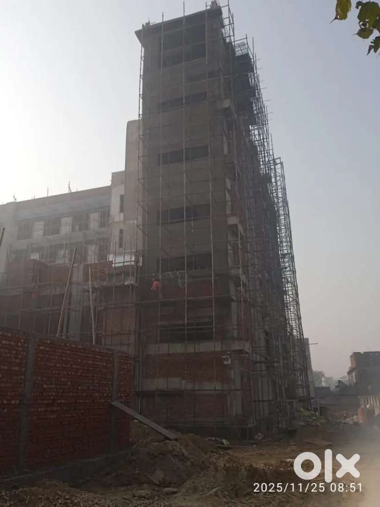 Scaffolders(standard,ledger se bhada karne wala aadmi chahiye)