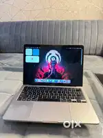 MACBOOK PRO 2251 TOUCH BAR AND TOUCH ID I7 BRAND NEW CONDITION LAPTOP