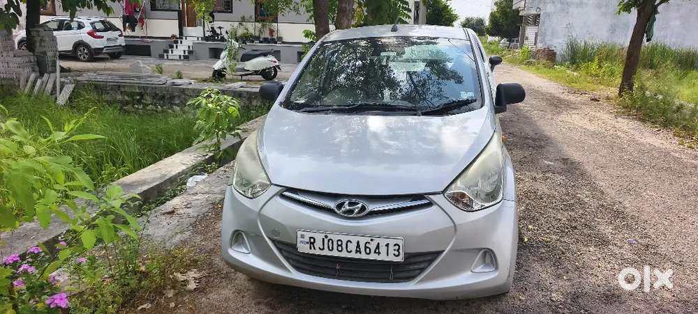 Hyundai EON 2016 Petrol 90159 Km Driven And  Lpg tank fitted of loveto