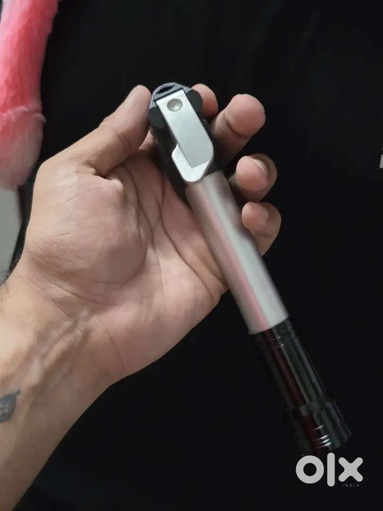 Mini portable cycle pump