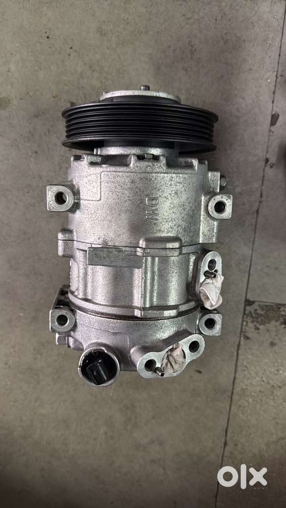 ELITE PETROL CAR AC DOOWON ORIGINAL COMPRESSOR OEM