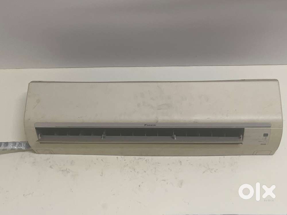 Daikin 1.5 ton split AC for sale