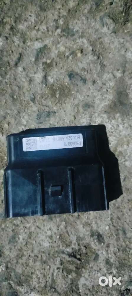 Xl 100  hundred bs6 ECU new condition mein hai