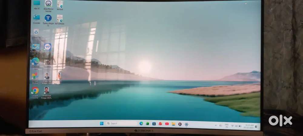 Zebronics 32inch crude Monitor Curved Monitor Urgent Sales