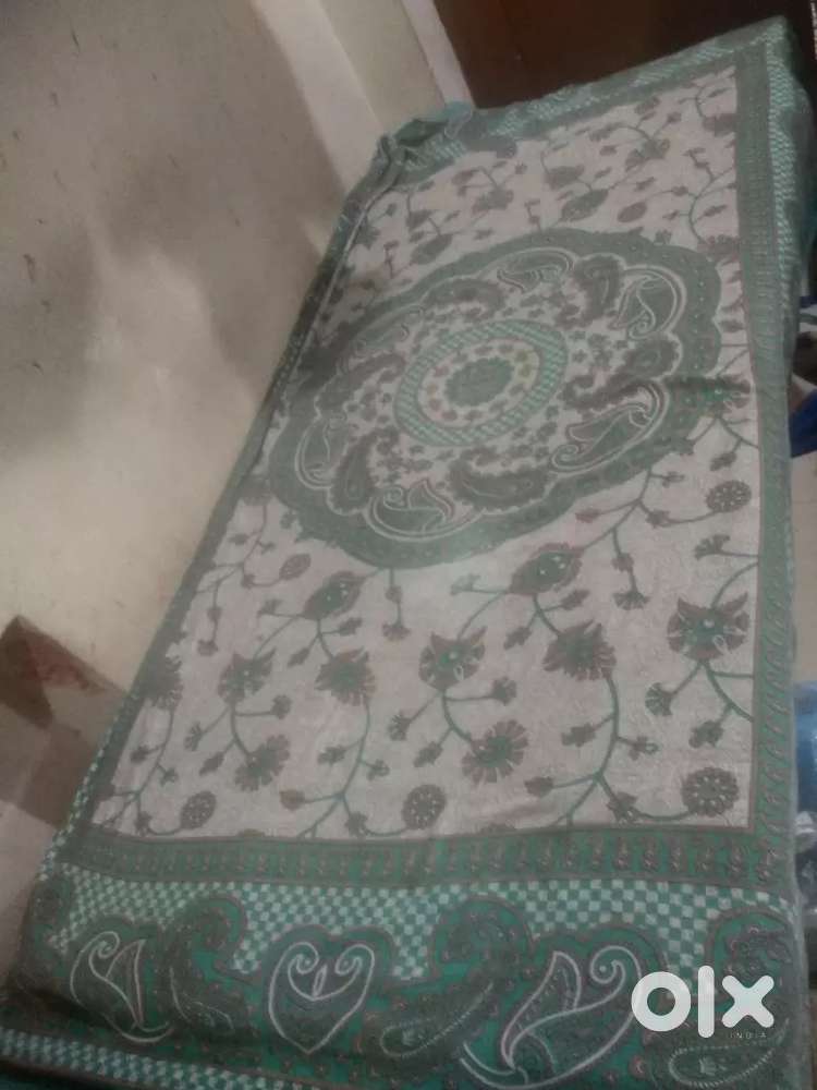 Urgent need girl for ladies Hostel