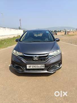 Honda Jazz V Automatic, 2020, Petrol