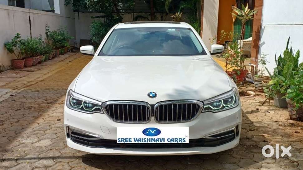 BMW 5 Series 2.0 520D Luxury Line, 2020, Diesel