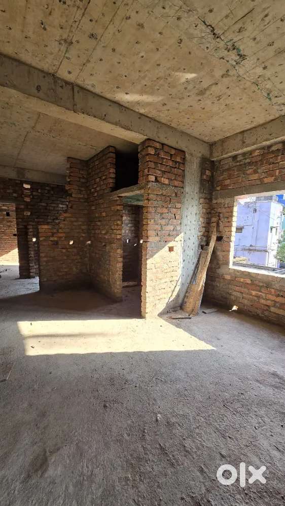 700 SQFT 2 BHK UNDERR CONSTRUCTION FLAT AVAILABLE NEAR BALLY STATION