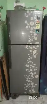 SAMSUNG FRIDGE