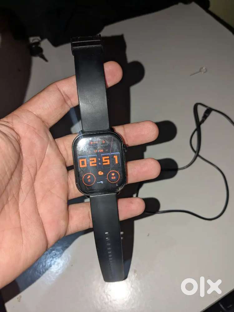 Noise pluse 4 pro Smartwatch