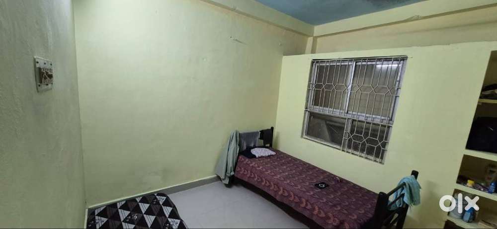 Only for Bachelors , Boys and Girls( Idv Home & apartments