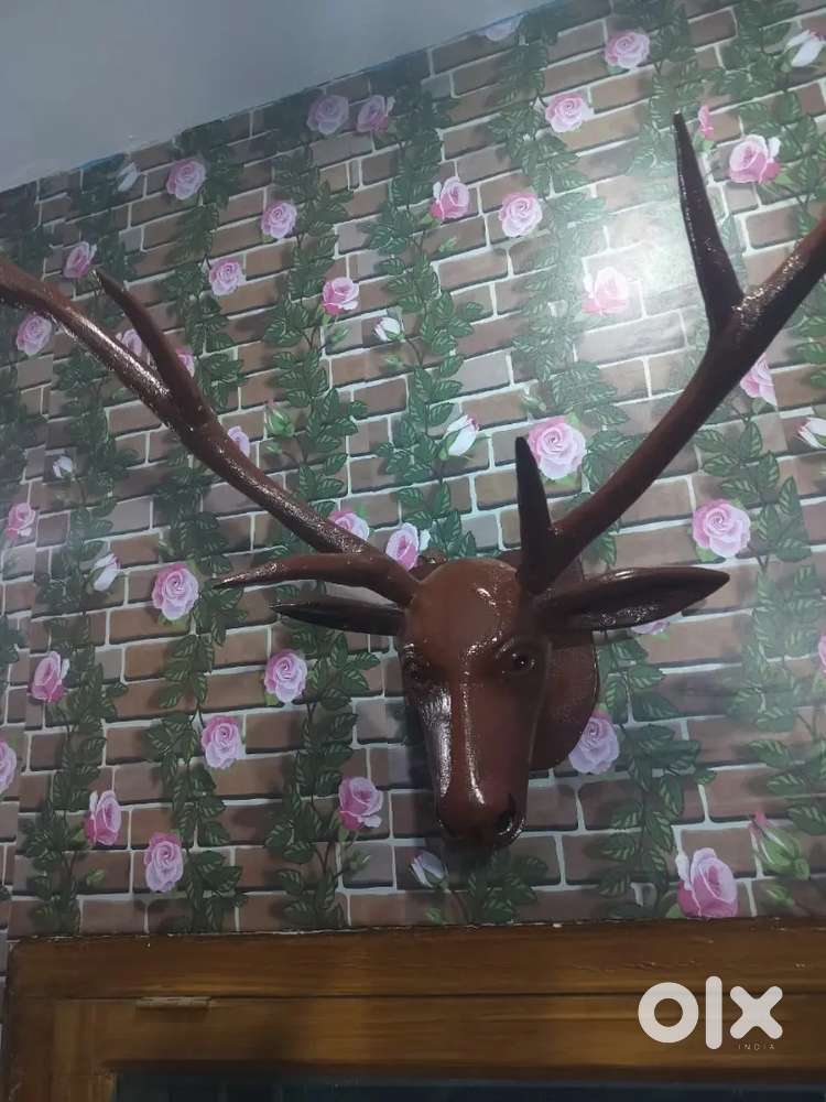 Handcrafted Wooden Deer Head Wall Decor , for Home & Cafe Decoration