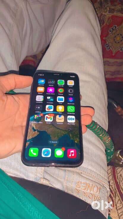 Battery 100 aa storage 256