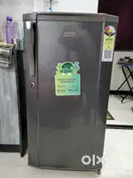 Croma Refrigerator/Fridge 165L 2 Star Under Warranty