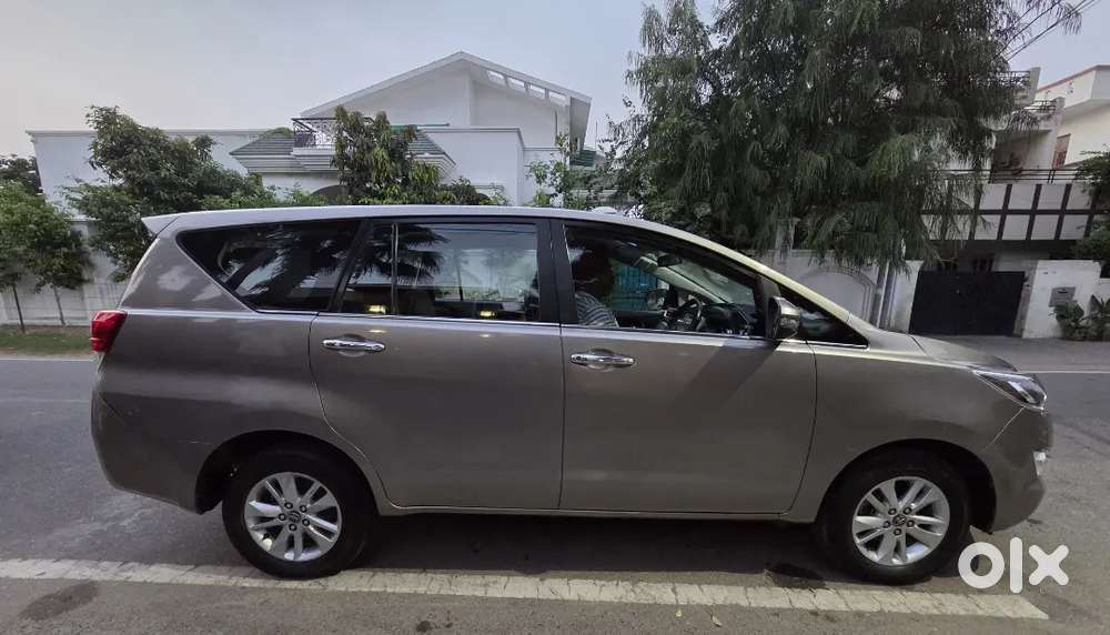 Toyota Innova Crysta 2018 Diesel Well Maintained