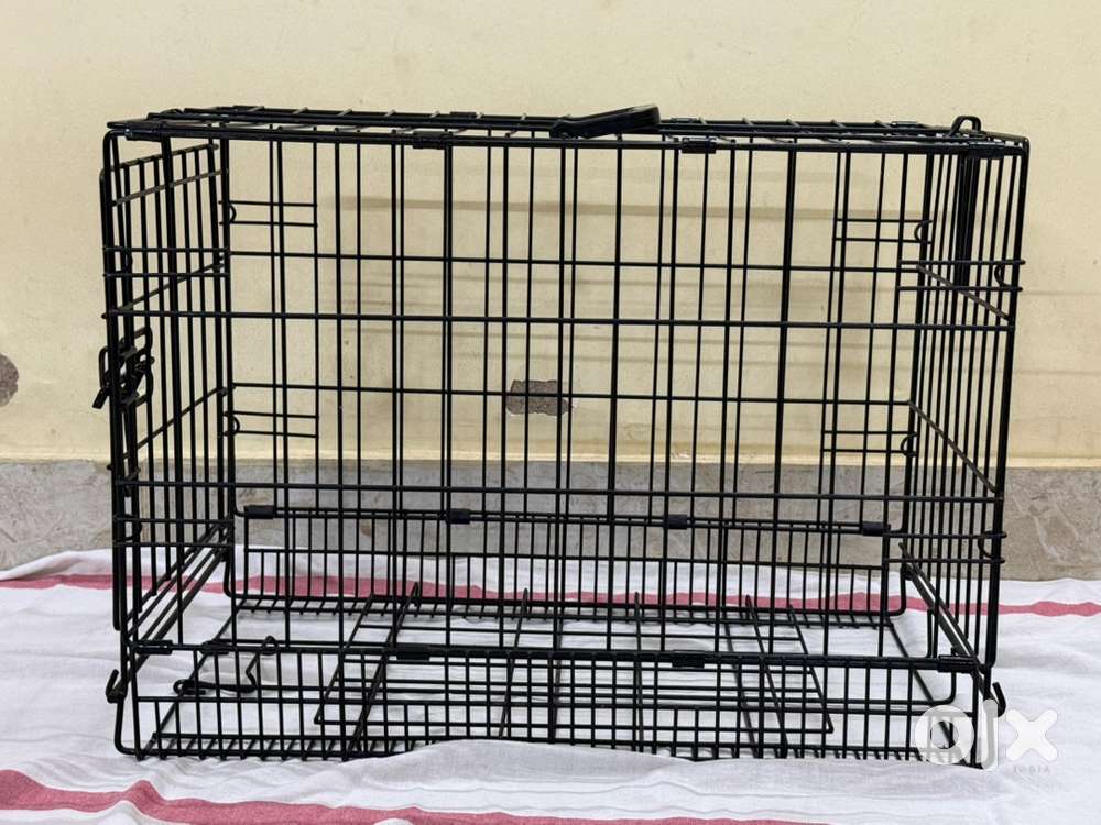 Selling a durable, heavy-duty metal pet cage