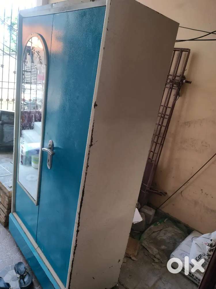 Metal wardrobe