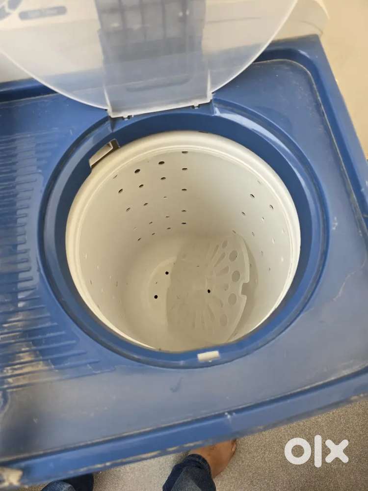 Semi automatic intex washing machine