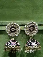 Special earrings