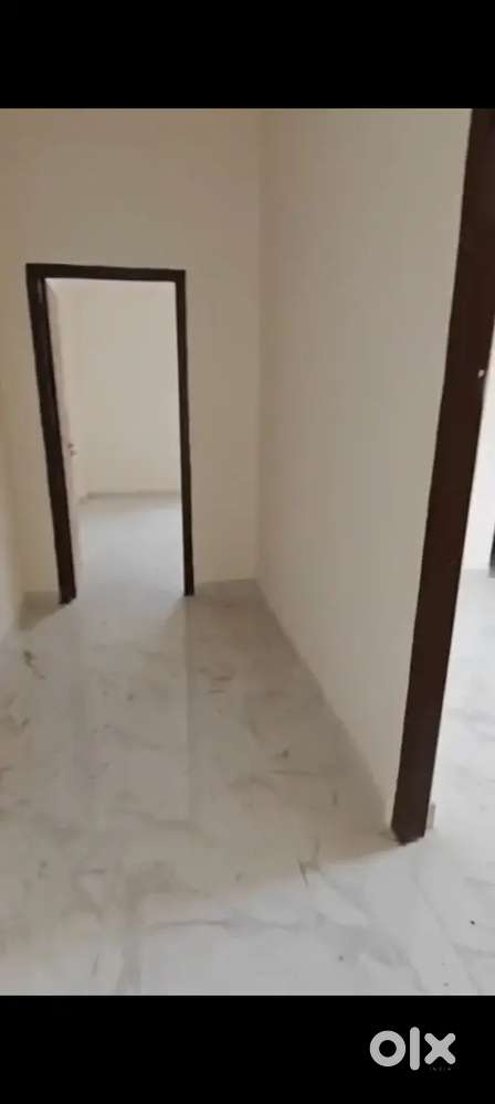 990 sft East & West facing brand new 2 bhk flat. kommadi madurwada