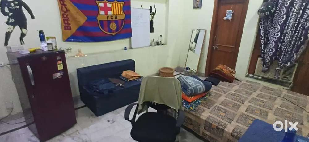 One RK with attached washroom / Kitchen option