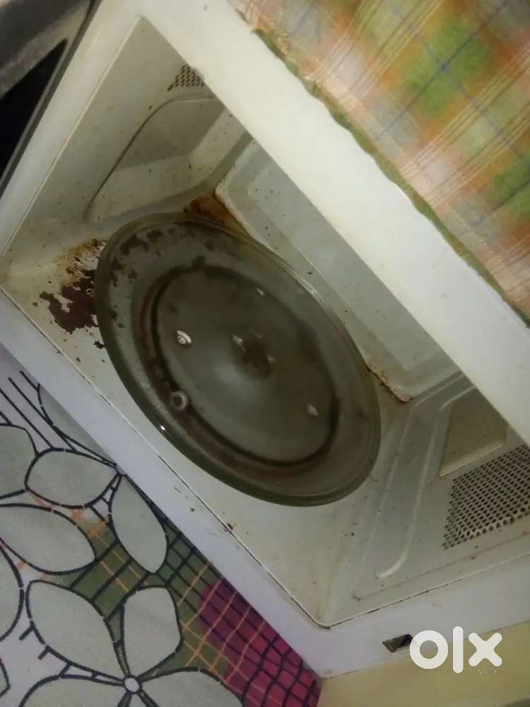 Microwave oven