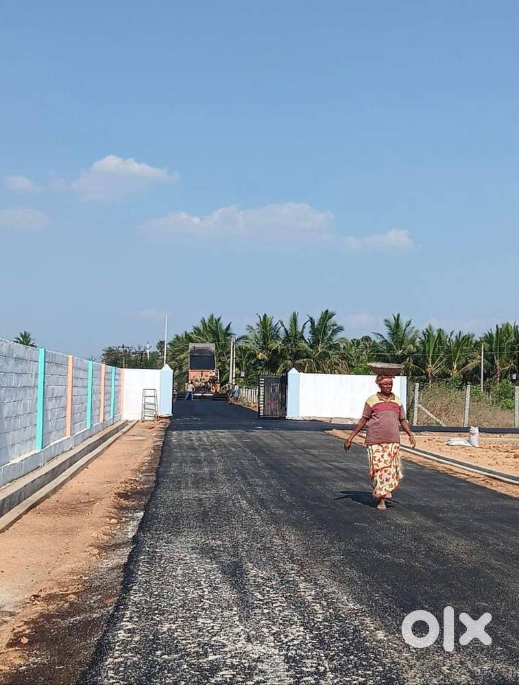 Bank loan available slightly price negotiable direct owner property s