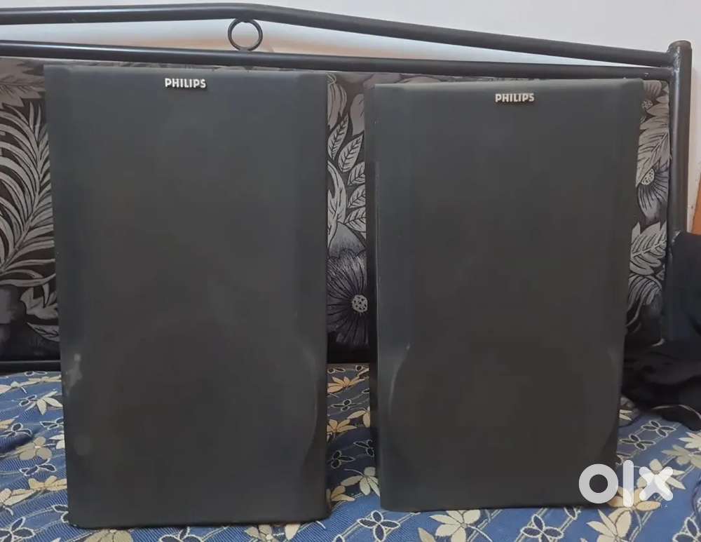 Vintage philips bookshelf speaker likely new price 3000