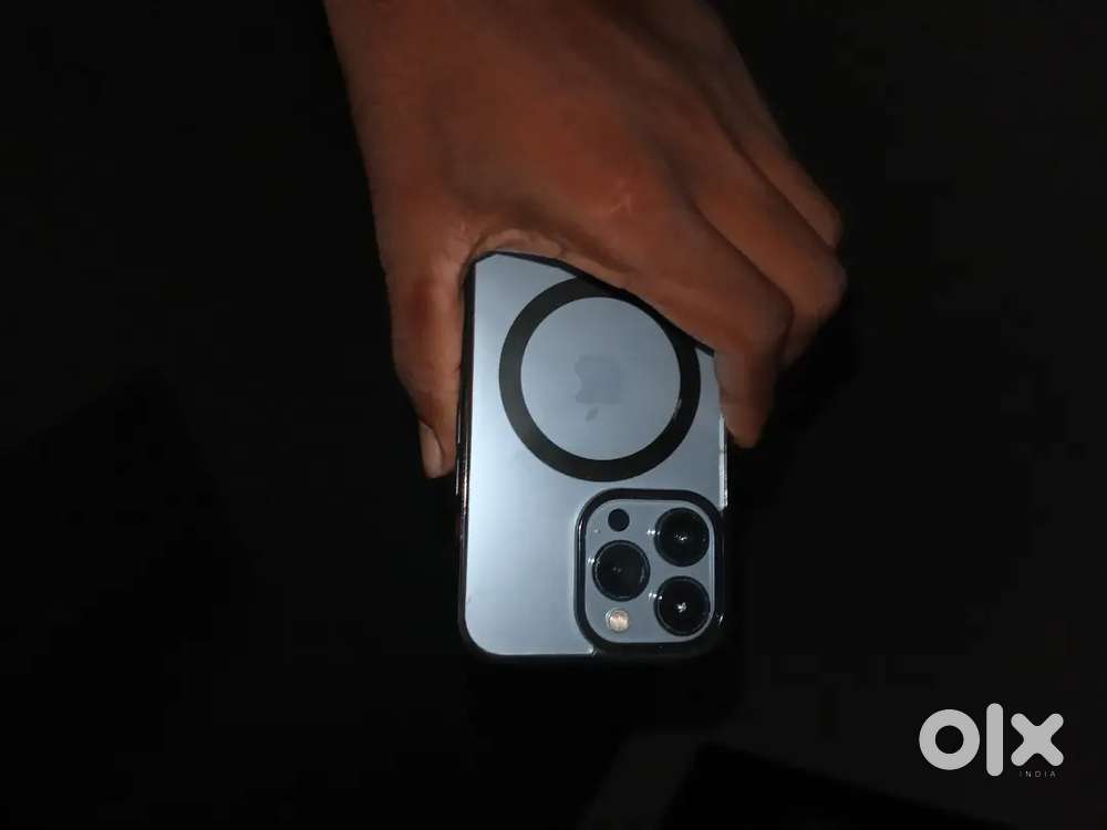 Rent available camara sony A7m3 85 lence