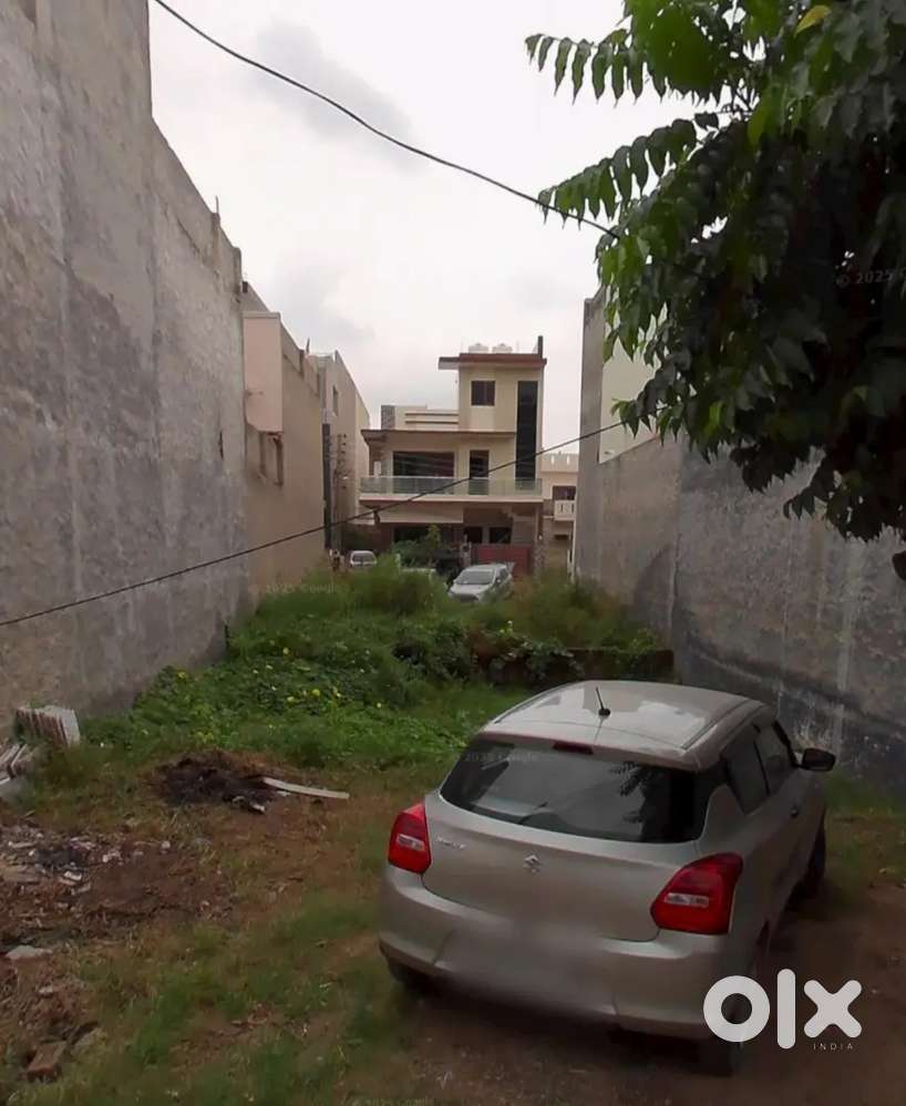 For sale 206 gaj plot sector 125 mohali
