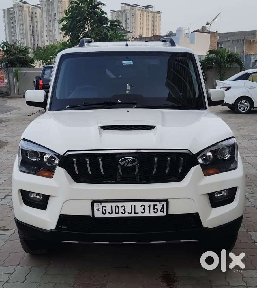 Mahindra Scorpio S10, 2016, Diesel