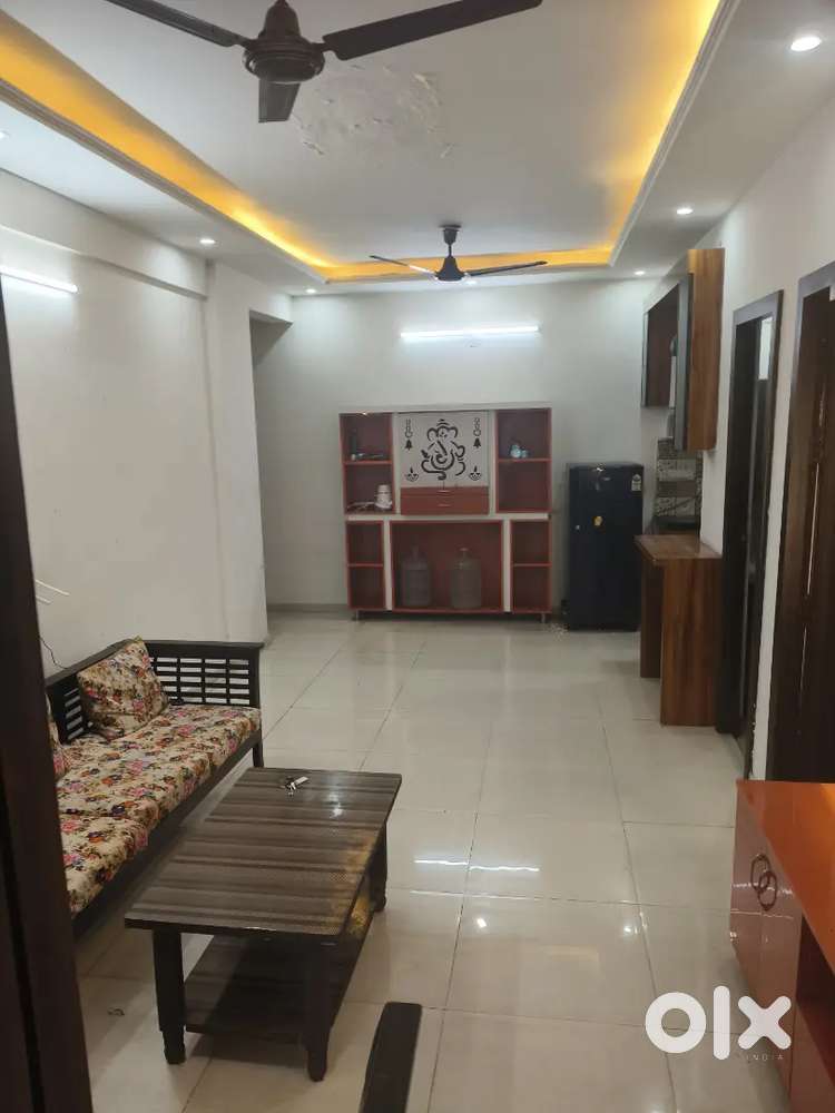 2 bhk fully furnished with 2 bath