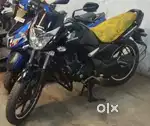 Unicorn ABS 160cc next to showroom condition