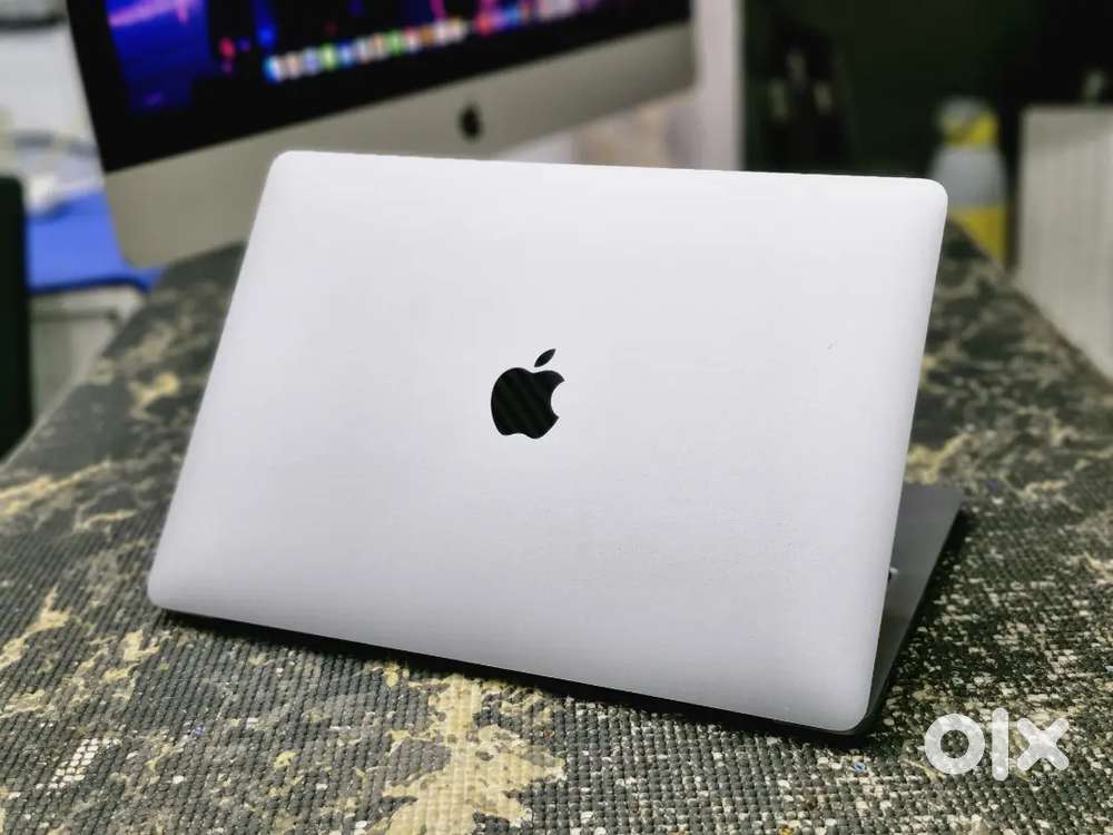 MACBOOK PRO 2020