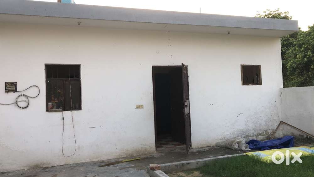 1 room available or rent