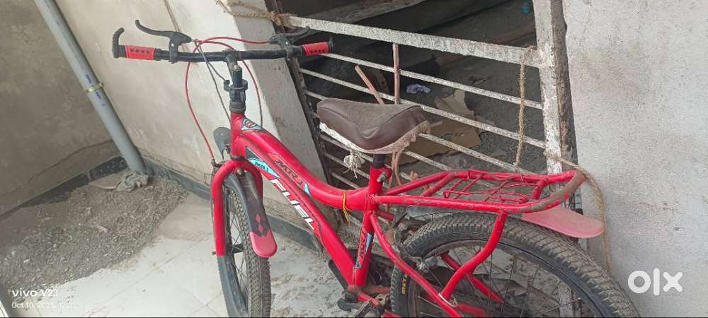 Bbwben wvbwm hwnw. Nw w. Eek