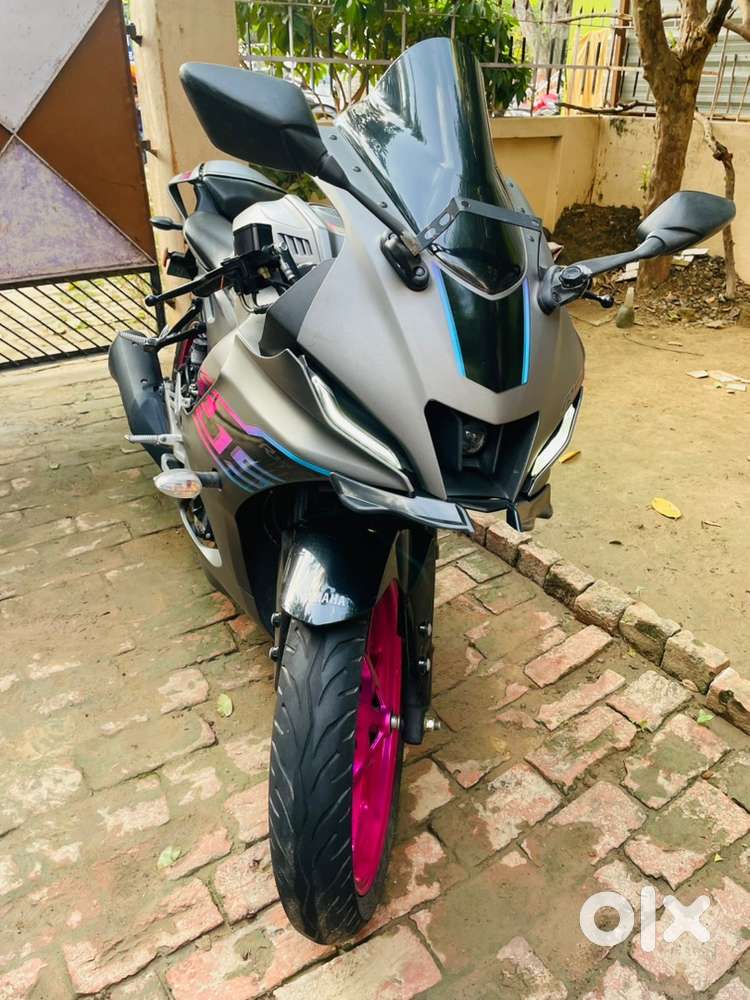 Bike ka sb kuch hai paper wadera