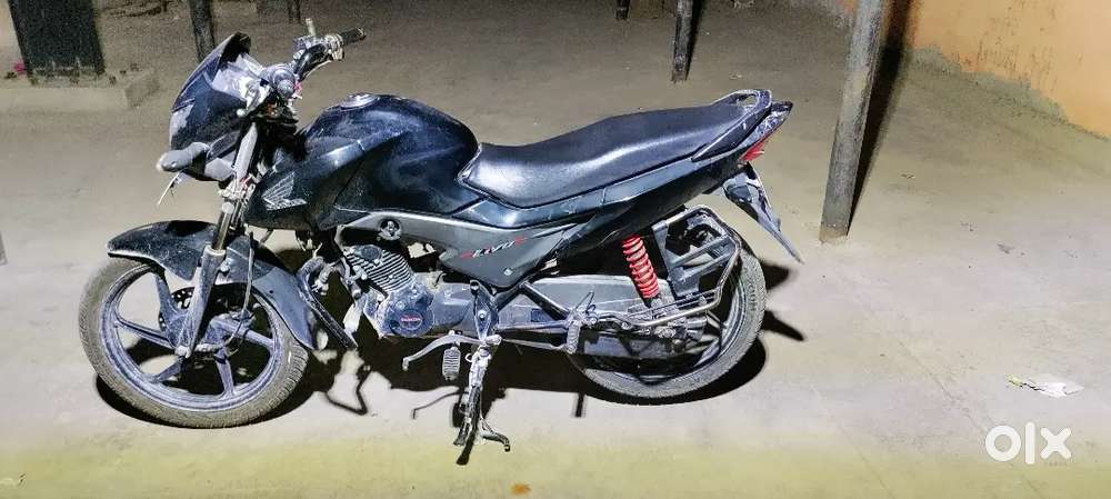 Honda livo. Bike