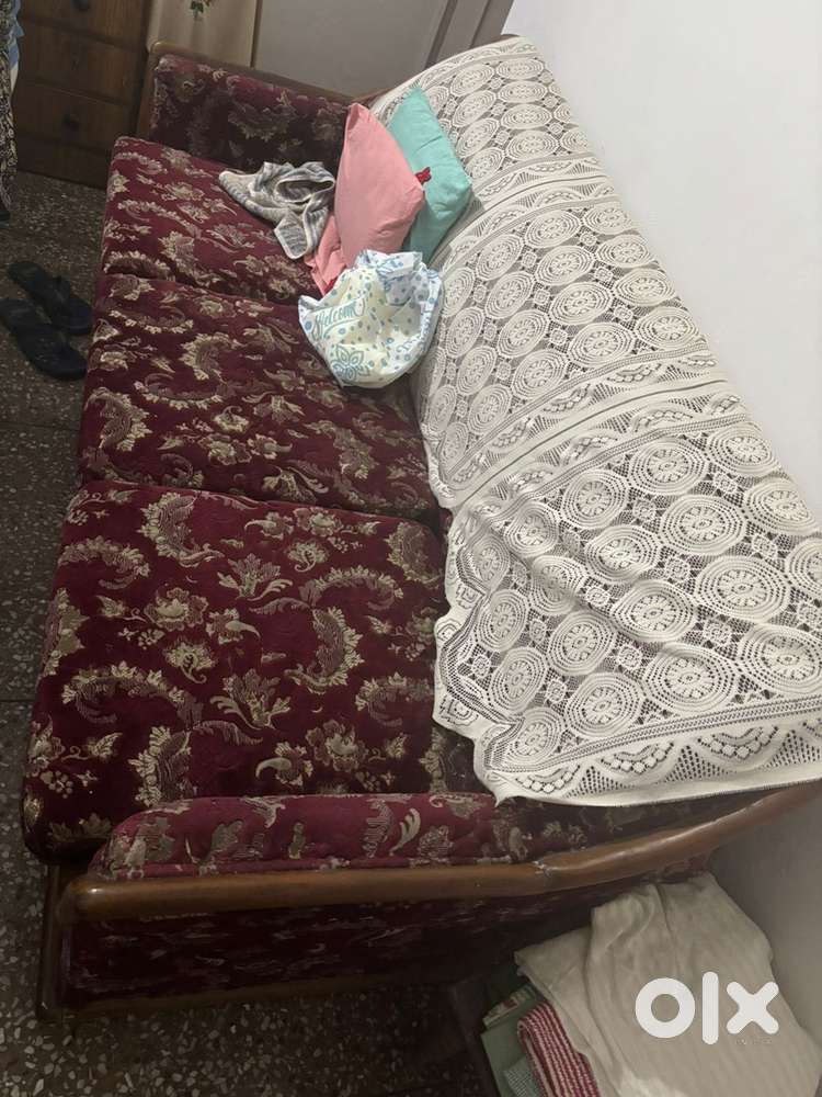 5 seater Teak sofa