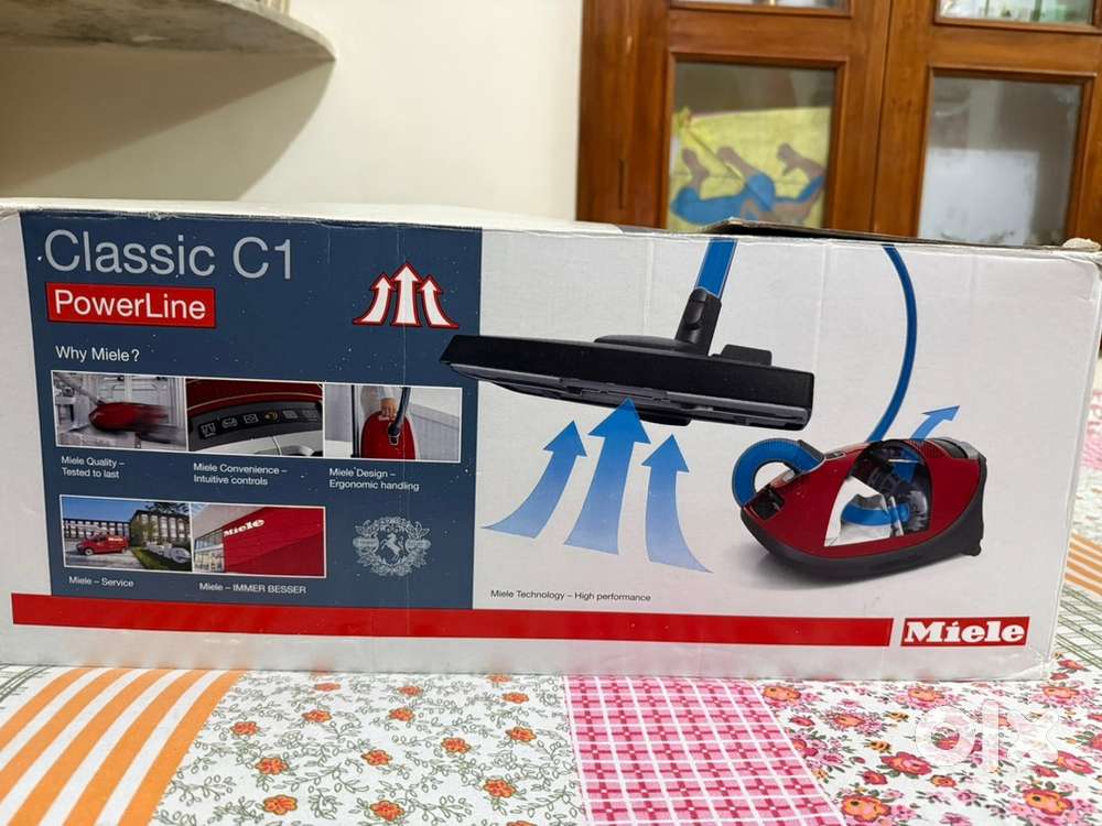 Miele Classic C1 Vacuum Cleaner