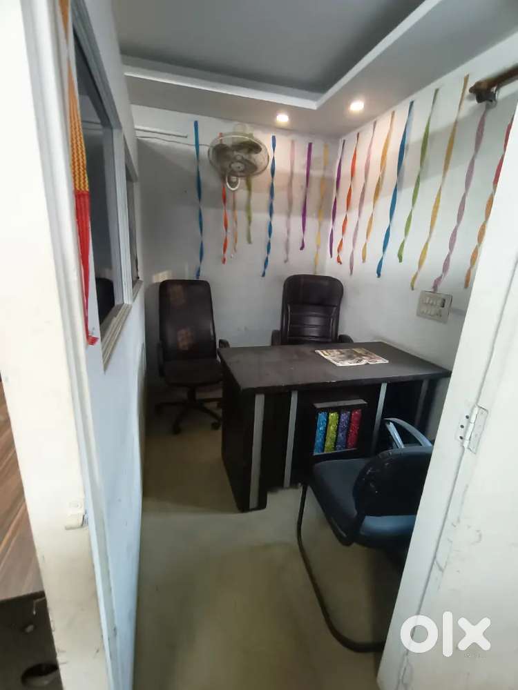 10 seat Fully furnished office