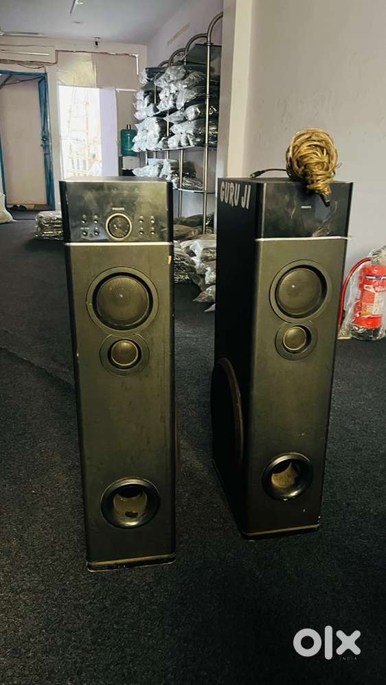 Phillips Tower Speaker