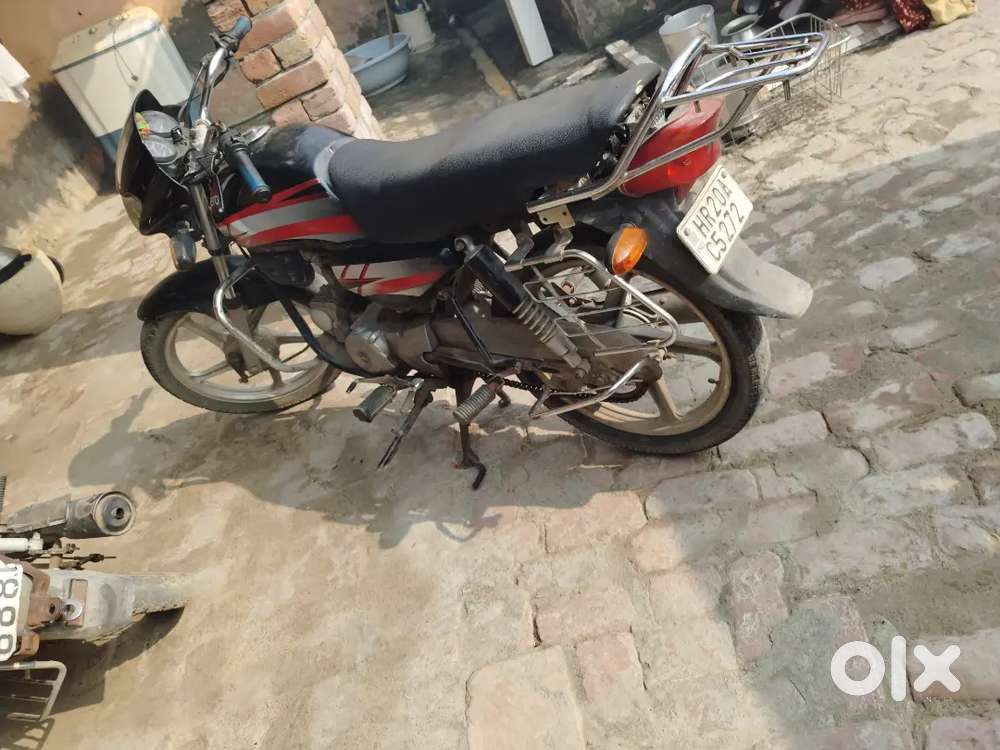 CD Deluxe 2013 , First owner , Good condition,