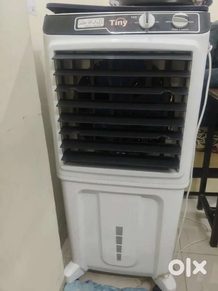 A new Cooler only 4 month used