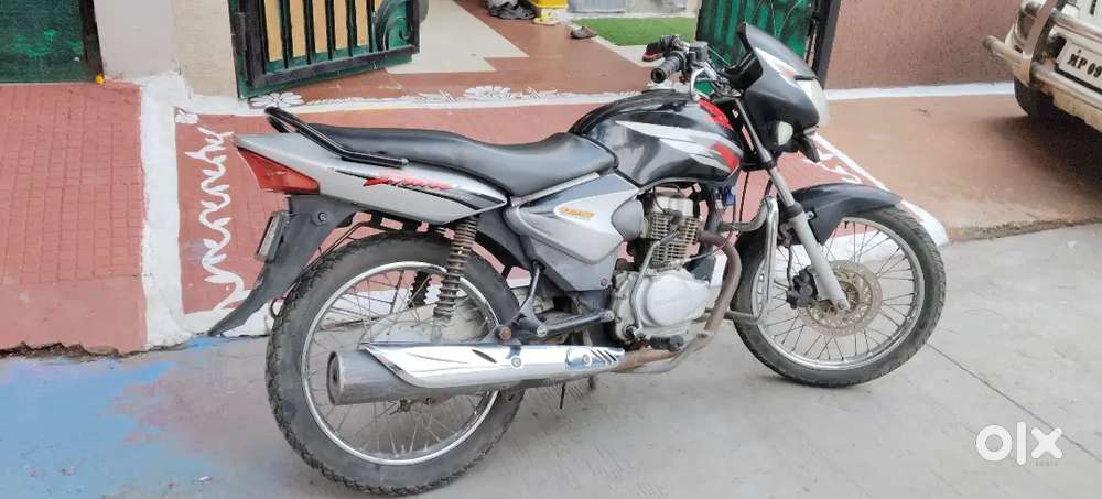 Honda Shine 125 with front disk break registration valid till 2028