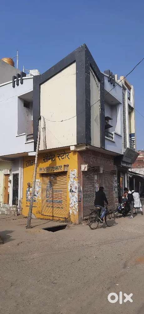 Shop & 1 set available for rent